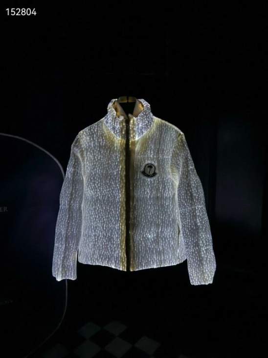 Picture of Moncler Down Jackets _SKUMonclersz0-326yr30537318